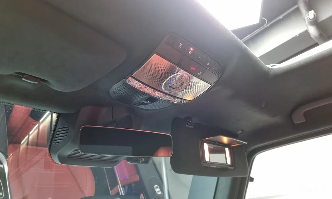 Фото 18 - Mercedes-Benz G-Class