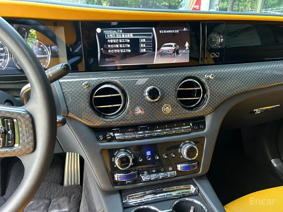 Фото 11 - Rolls-Royce Ghost