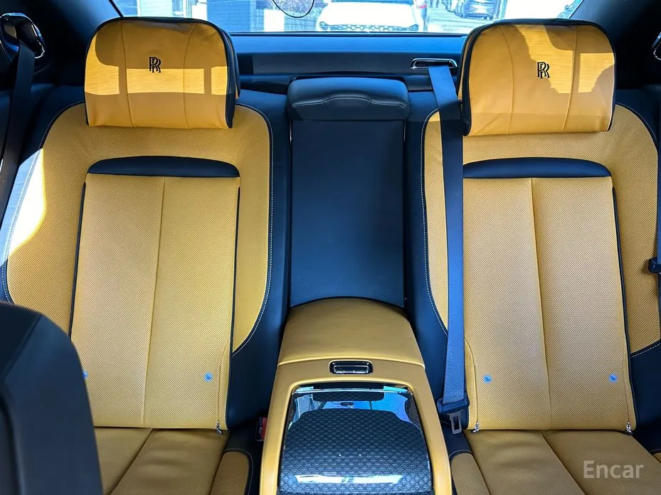 Фото 18 - Rolls-Royce Ghost