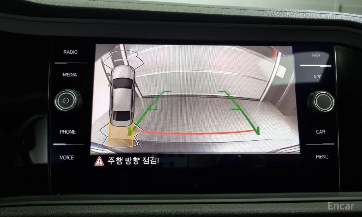 Фото 14 - Volkswagen Jetta