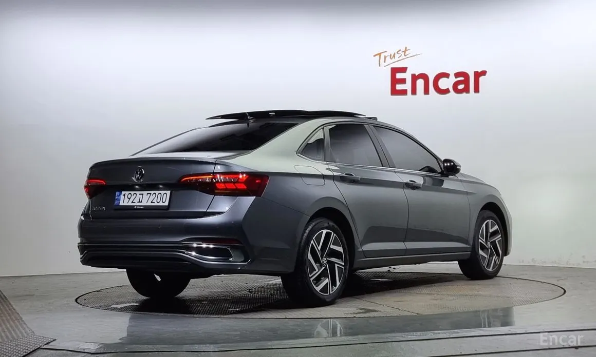 Фото 2 - Volkswagen Jetta