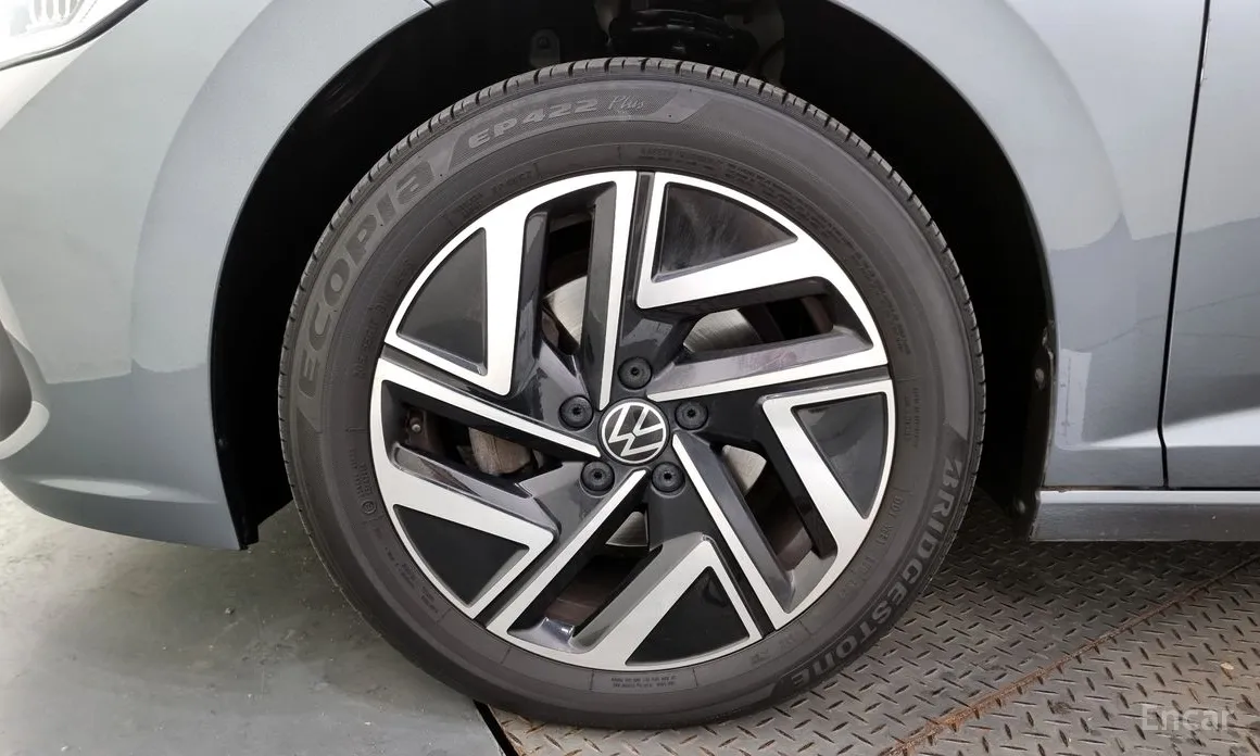 Фото 5 - Volkswagen Jetta