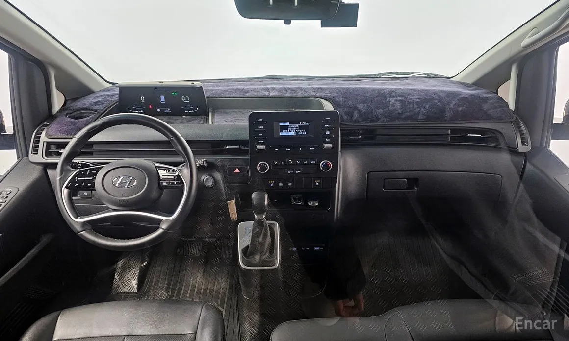 Фото 7 - Hyundai Staria