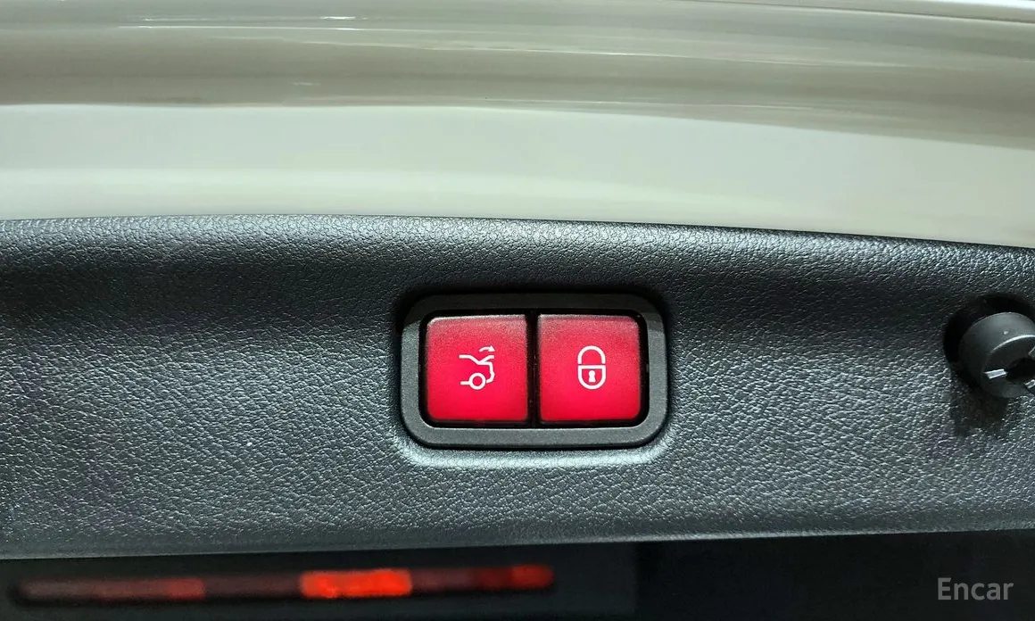 Фото 20 - Mercedes-Benz C-Class