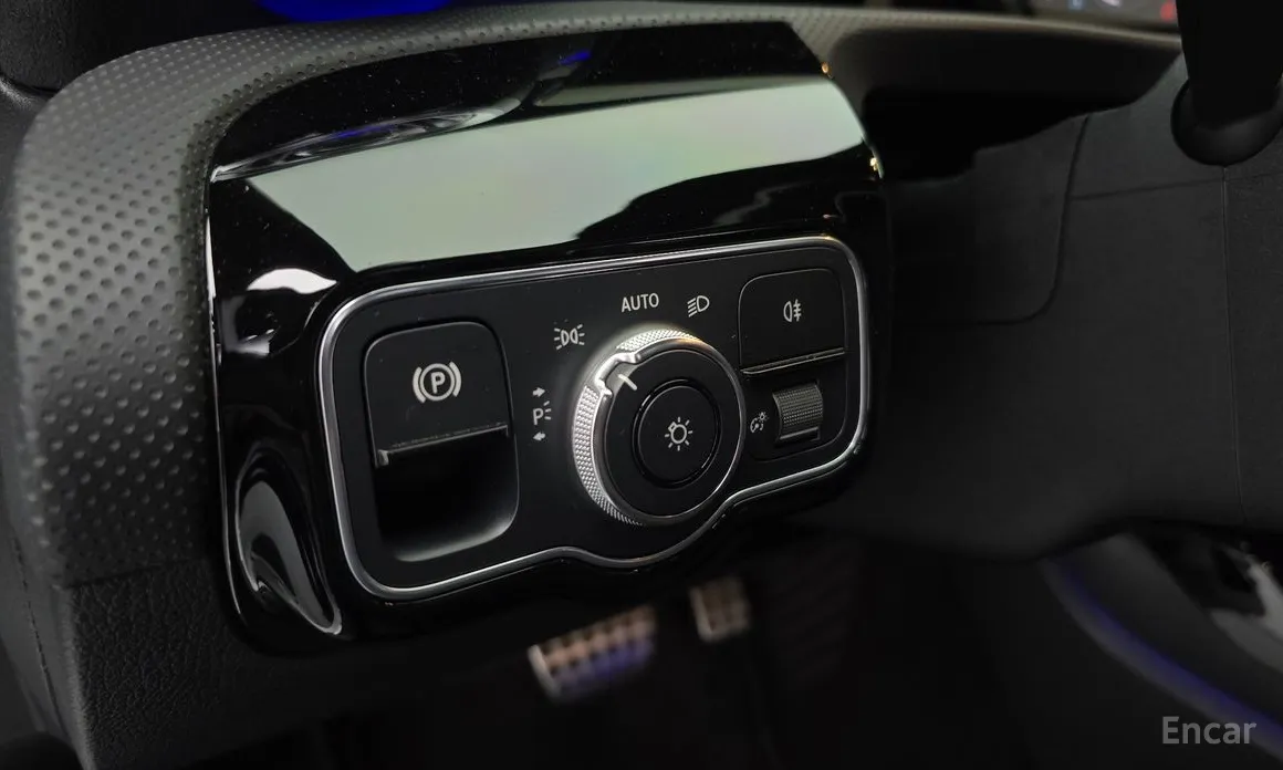 Фото 18 - Mercedes-Benz A-Class