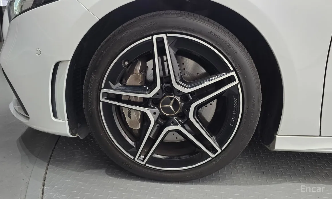 Фото 5 - Mercedes-Benz A-Class