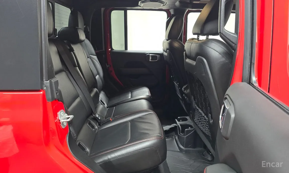 Фото 12 - Jeep Gladiator