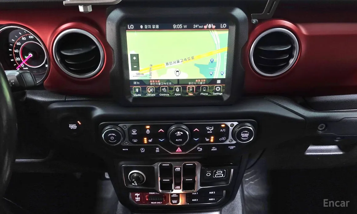 Фото 14 - Jeep Gladiator