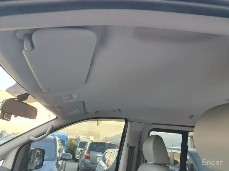 Фото 10 - Hyundai Starex