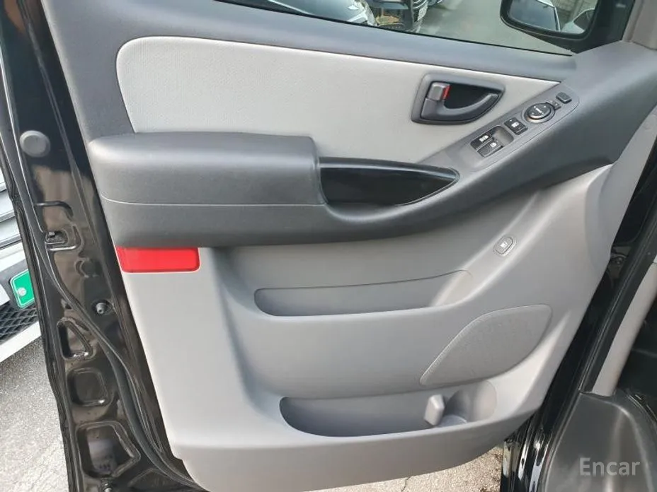 Фото 12 - Hyundai Starex