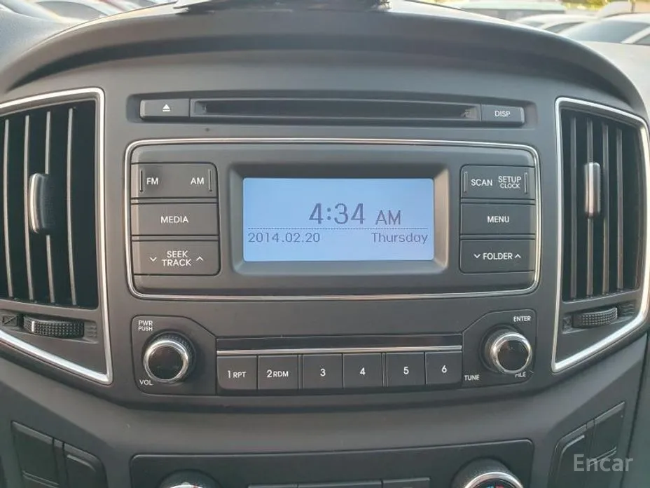 Фото 7 - Hyundai Starex