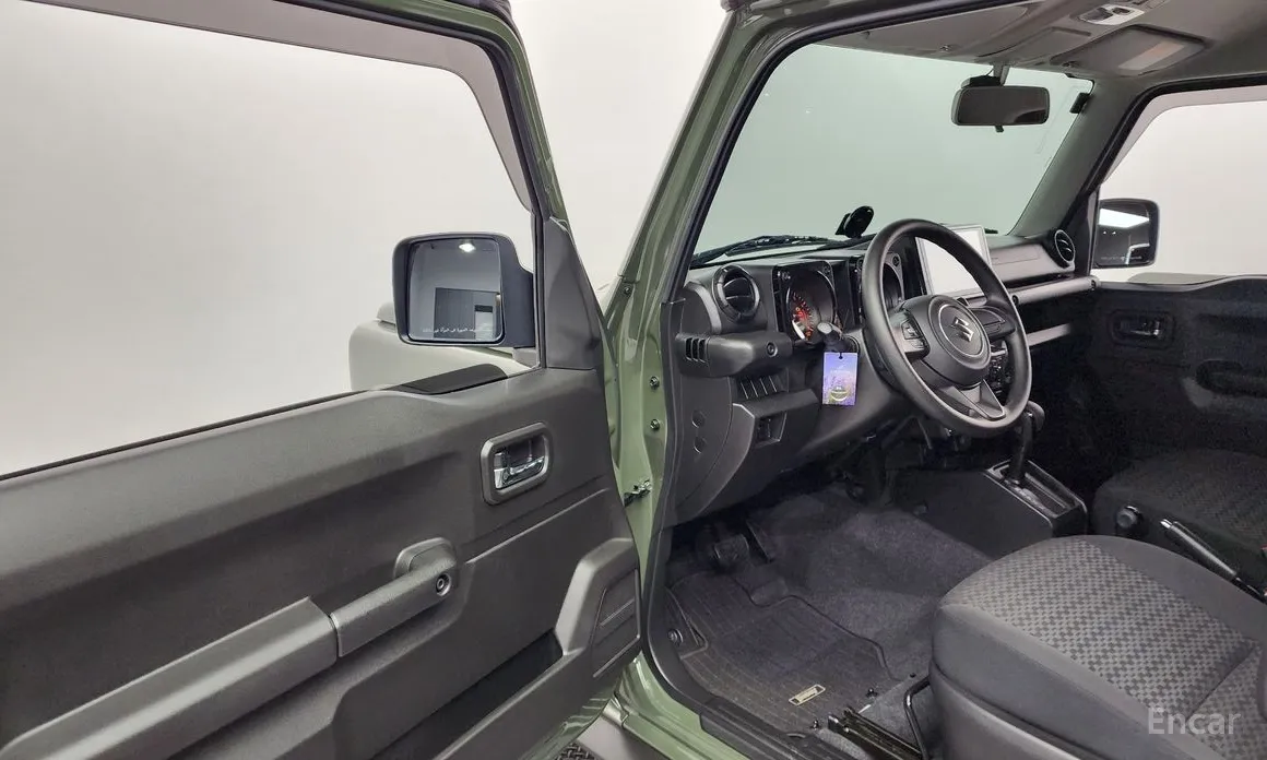 Фото 11 - Suzuki Jimny