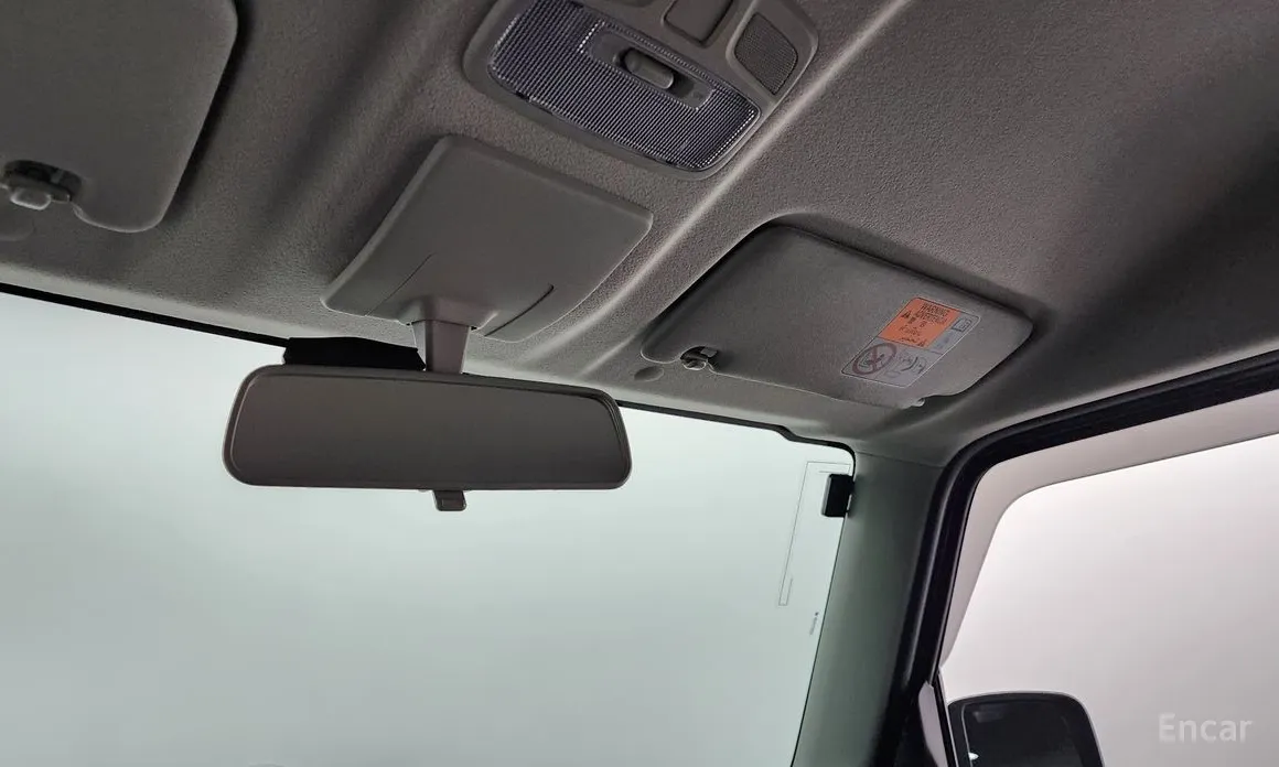 Фото 14 - Suzuki Jimny