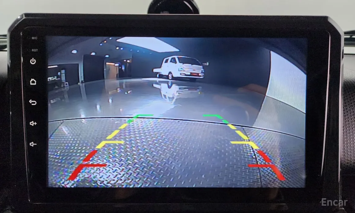 Фото 16 - Suzuki Jimny