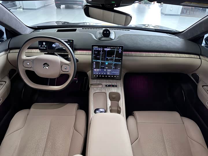 Фото 10 - Nio ET7