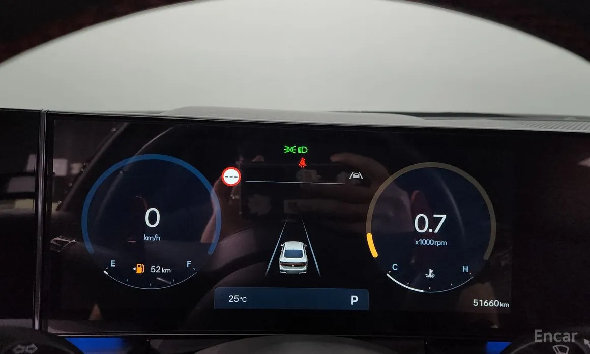 Photo 8 - Hyundai Sonata