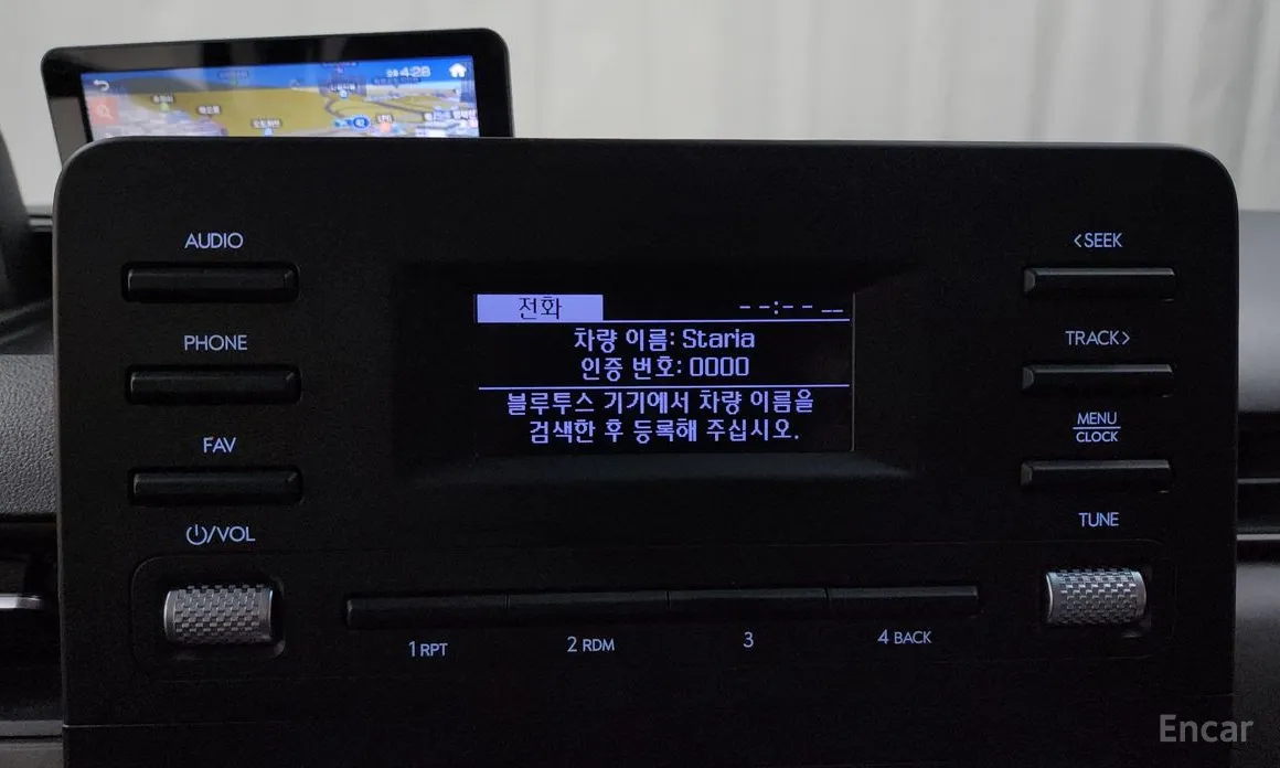 Фото 16 - Hyundai Staria