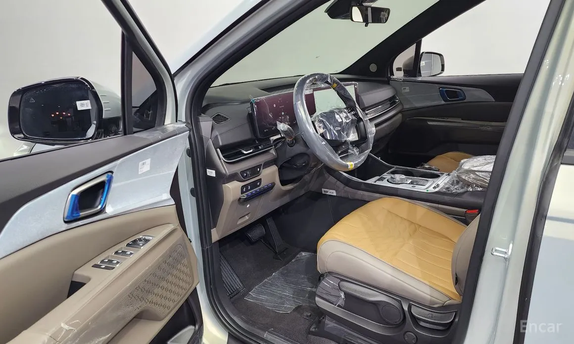 Фото 10 - Kia Carnival