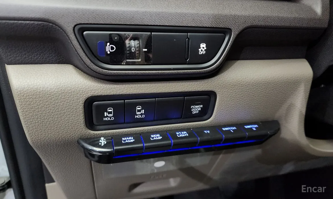 Фото 13 - Kia Carnival