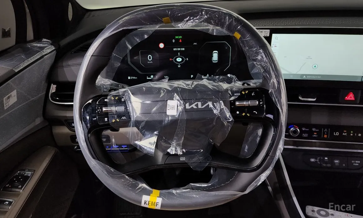 Фото 14 - Kia Carnival