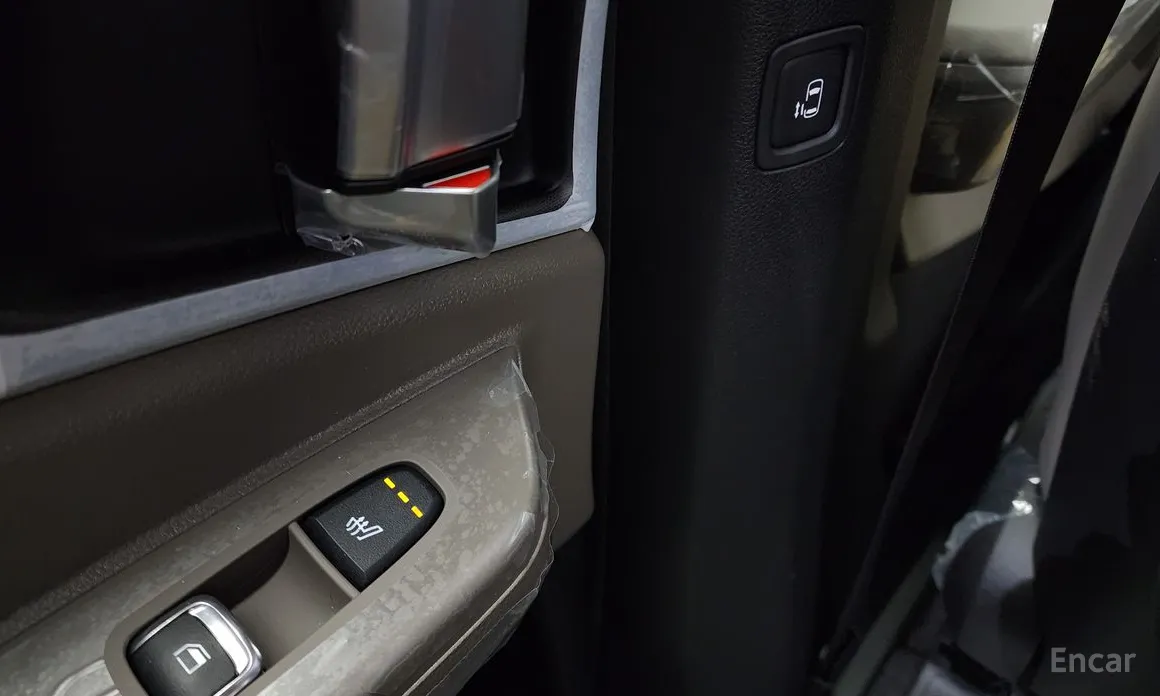 Фото 18 - Kia Carnival