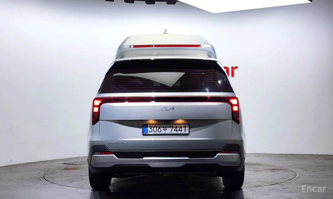 Фото 4 - Kia Carnival