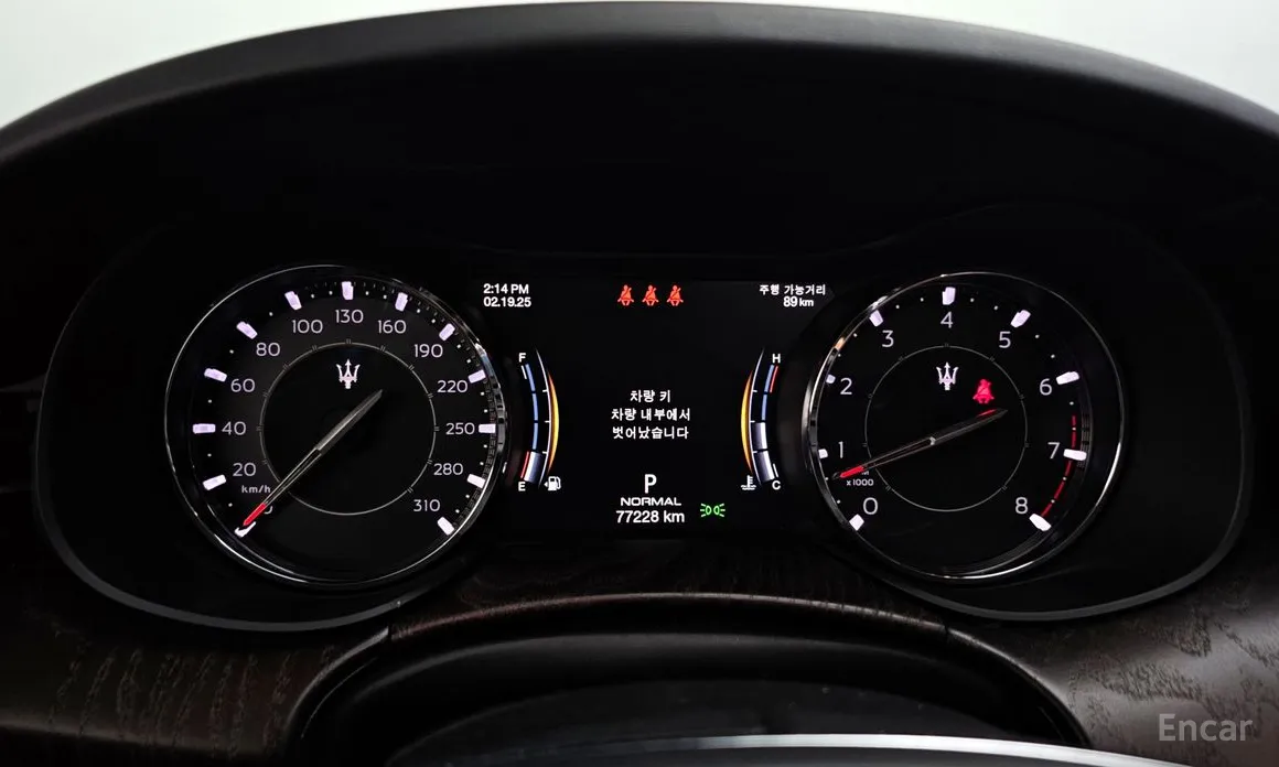 Фото 8 - Maserati Quattroporte