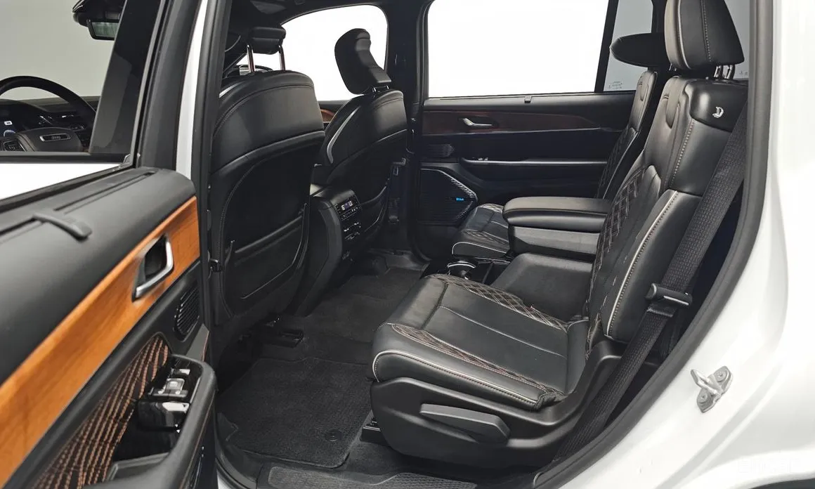 Фото 12 - Jeep Cherokee