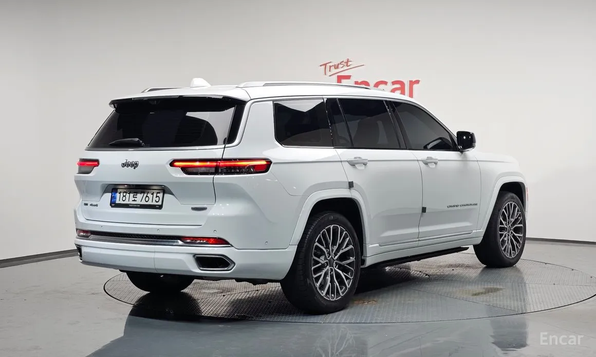 Фото 2 - Jeep Cherokee