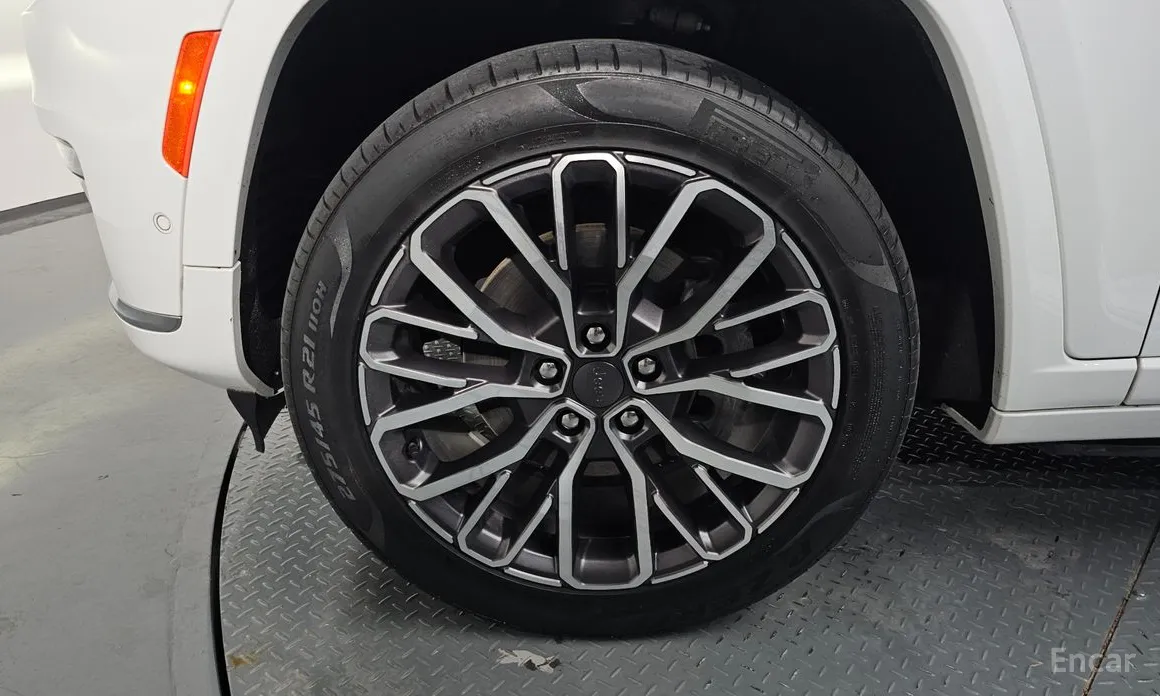 Фото 5 - Jeep Cherokee