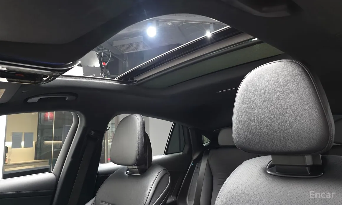 Фото 18 - Mercedes-Benz GLC-Class