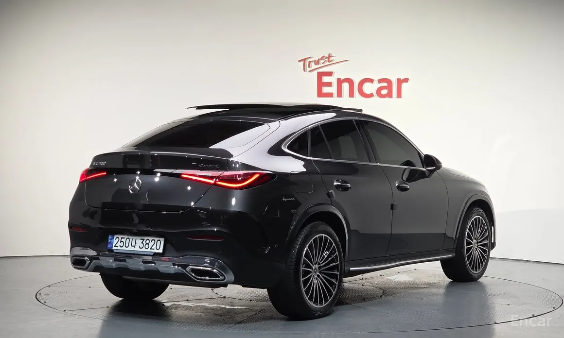 Фото 2 - Mercedes-Benz GLC-Class