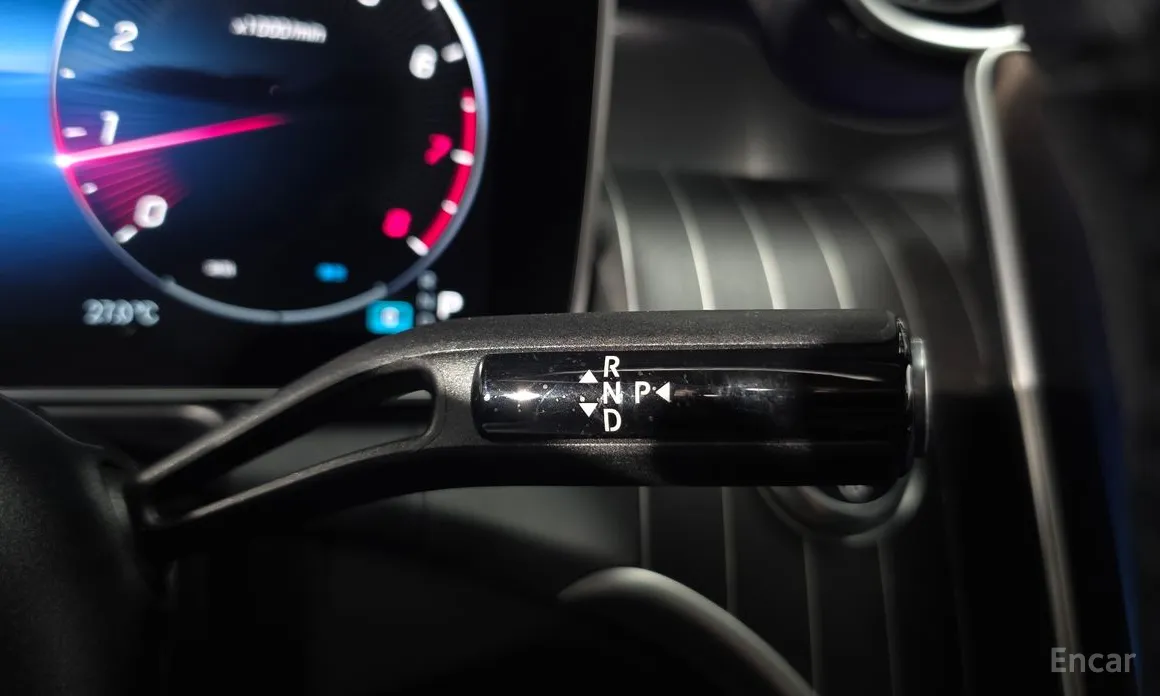 Фото 9 - Mercedes-Benz GLC-Class