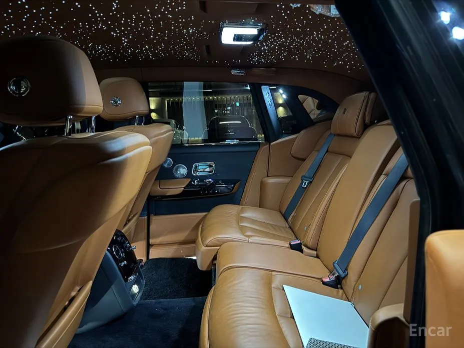 Фото 9 - Rolls-Royce Phantom