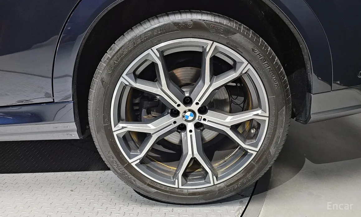 صورة 5 - BMW X6
