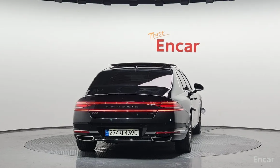 Фото 4 - Genesis G90