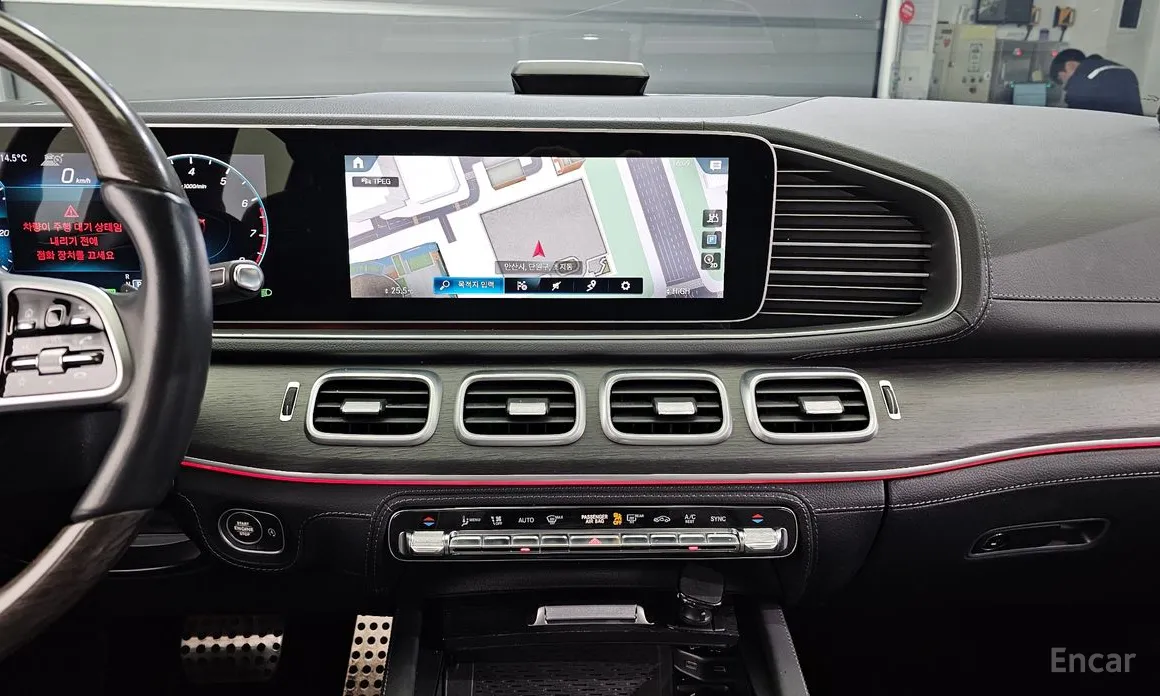 Фото 17 - Mercedes-Benz GLS-Class