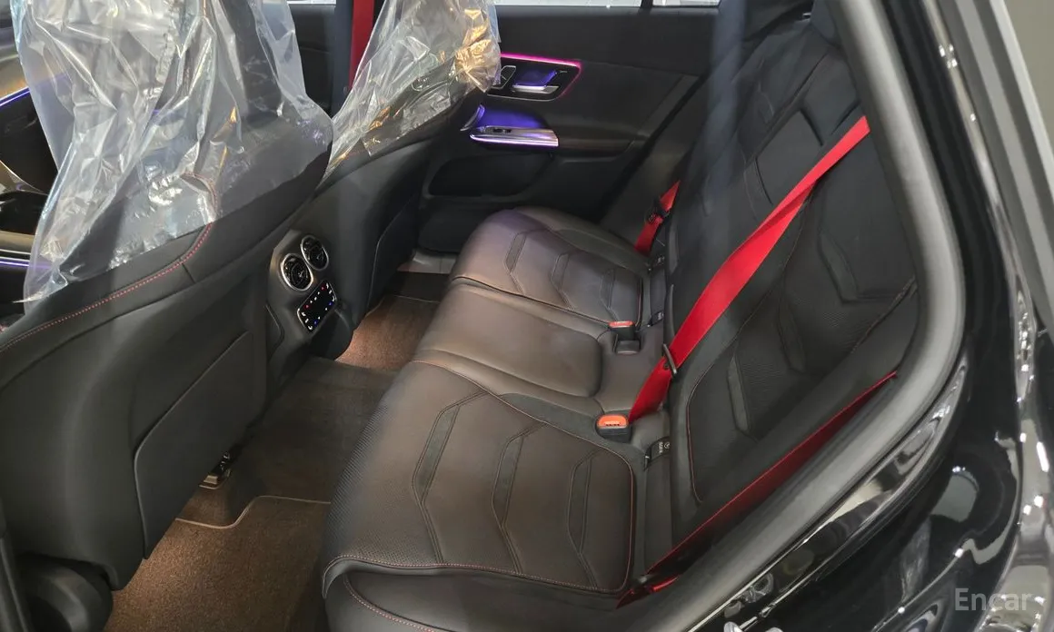 Фото 11 - Mercedes-Benz GLC-Class