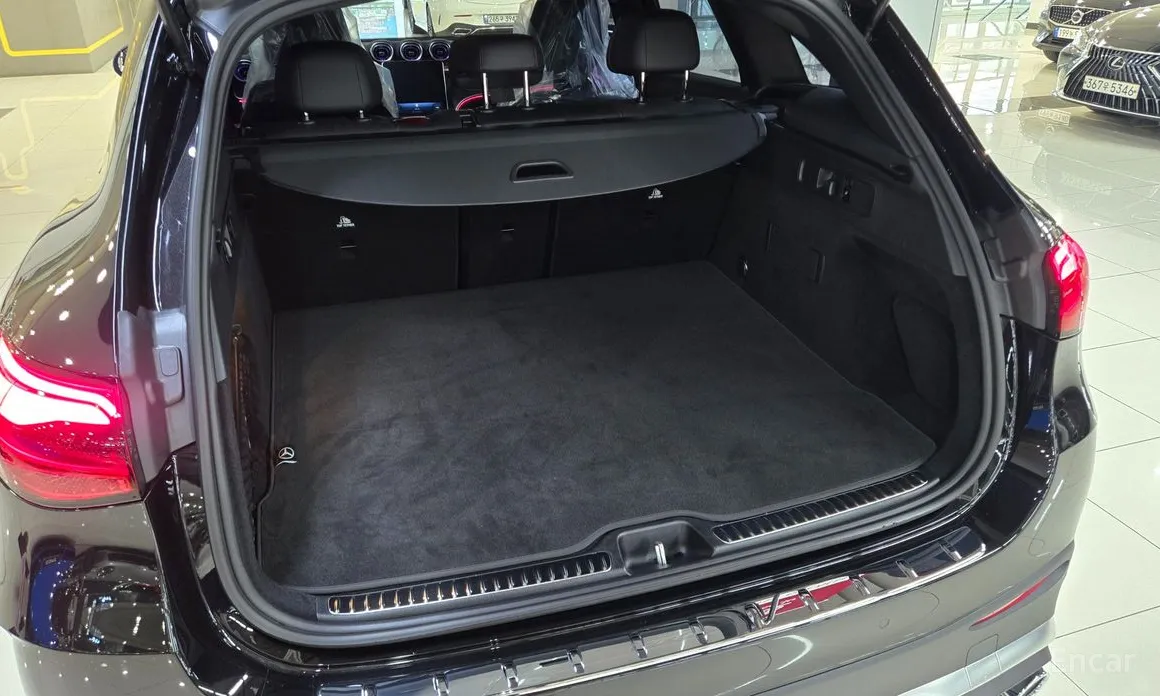 Фото 13 - Mercedes-Benz GLC-Class