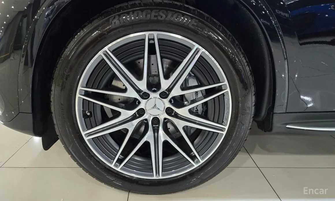 Фото 5 - Mercedes-Benz GLC-Class