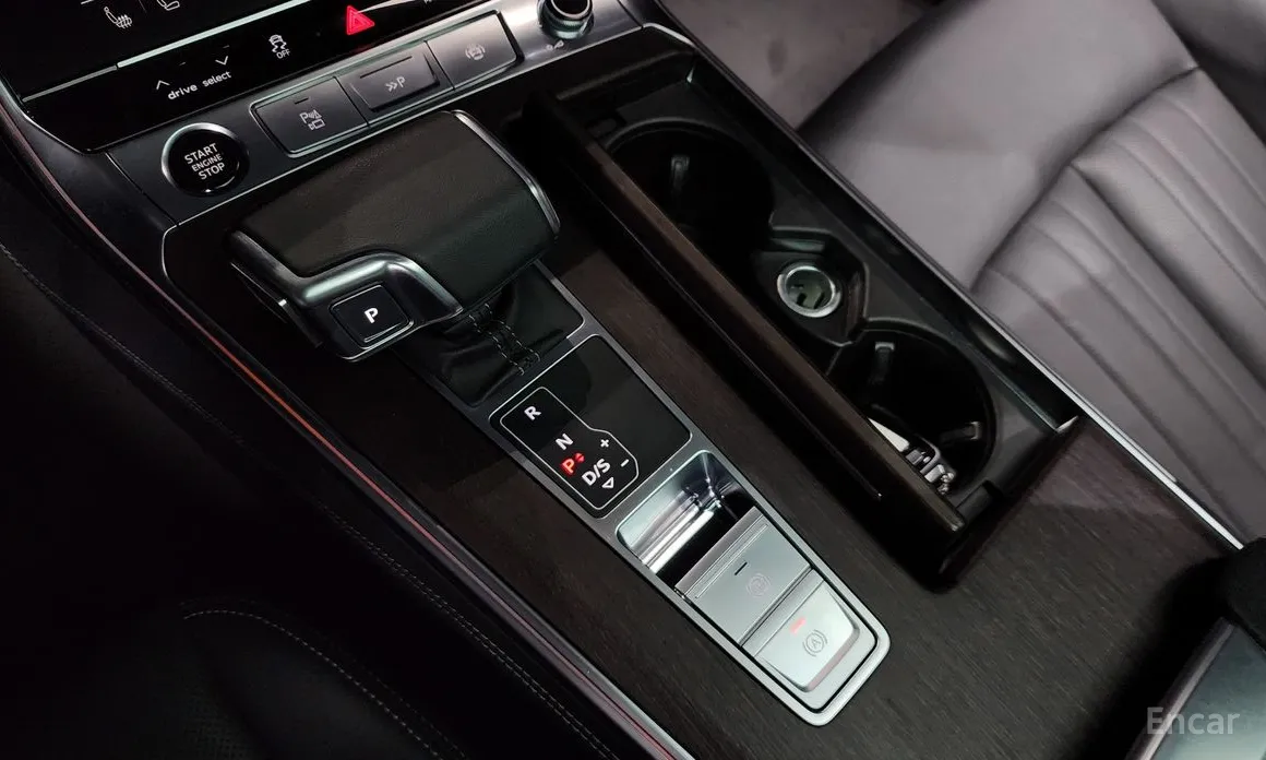 Фото 9 - Audi A7