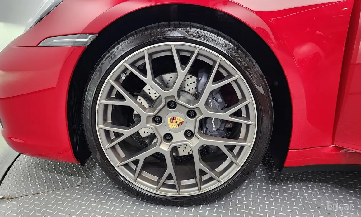 Фото 5 - Porsche 911