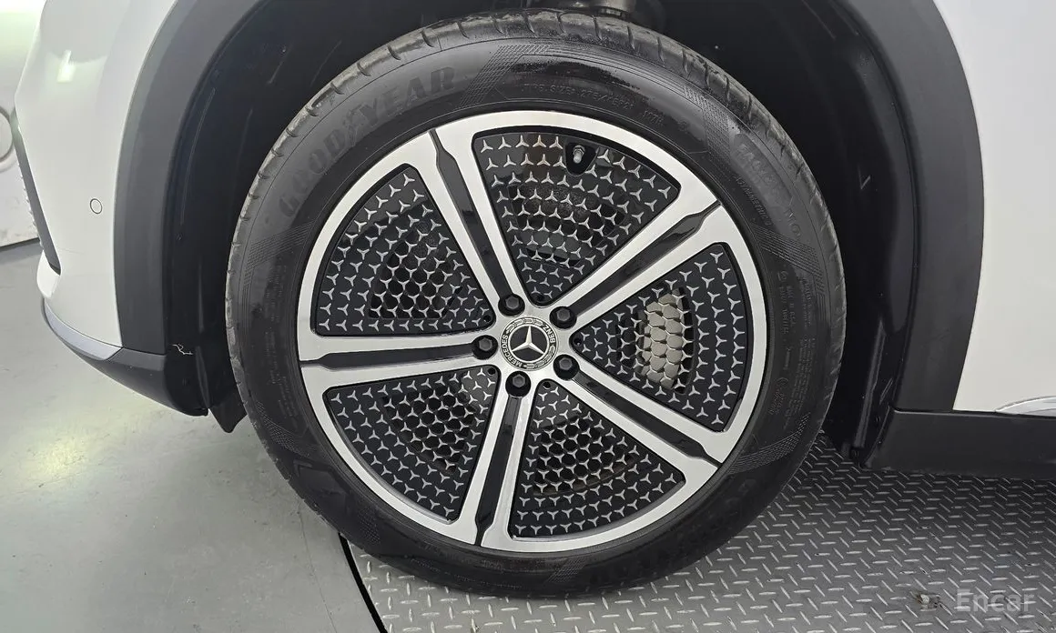 Фото 5 - Mercedes-Benz EQS