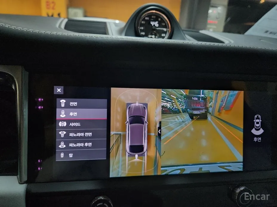 Фото 17 - Porsche Macan