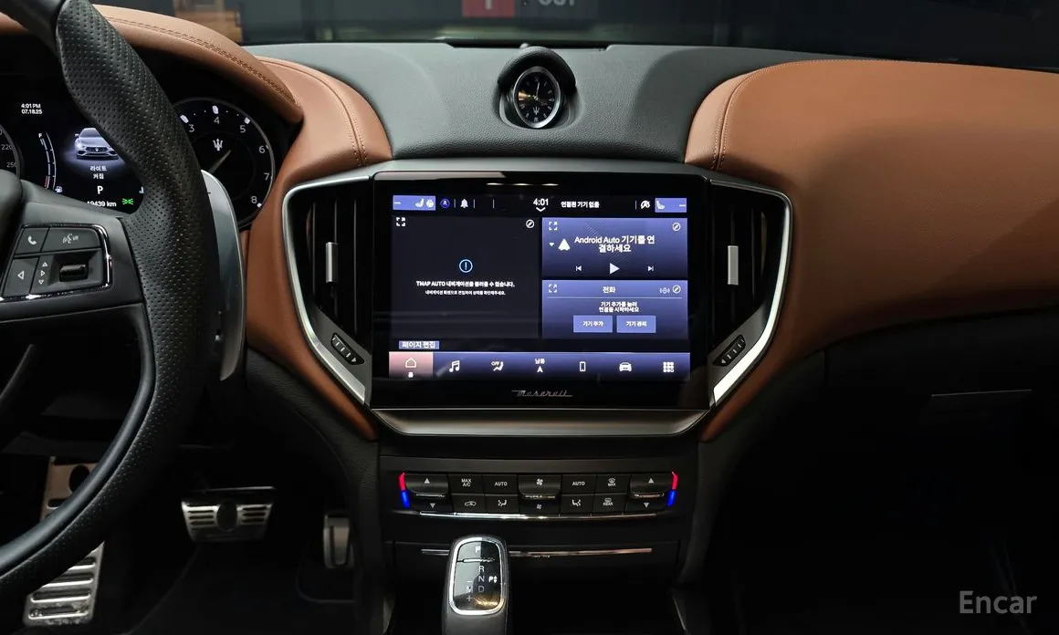 Фото 16 - Maserati Ghibli