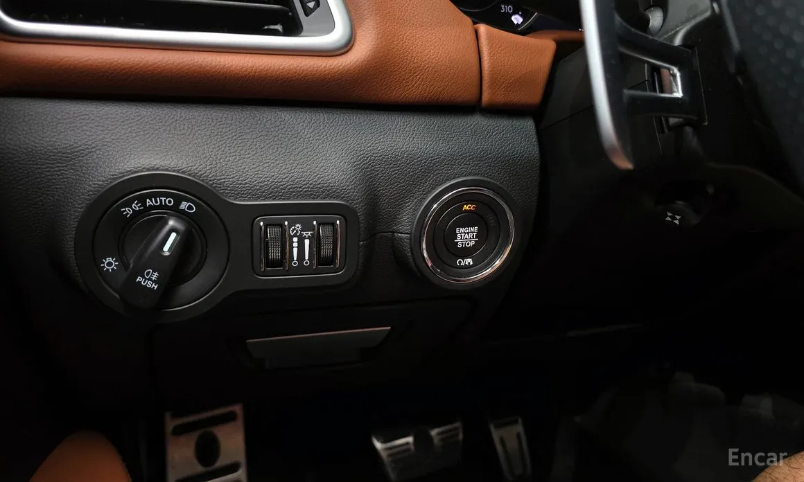 Фото 17 - Maserati Ghibli