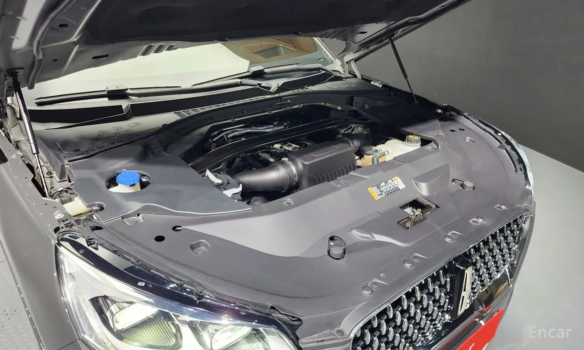 Фото 6 - Lincoln Aviator