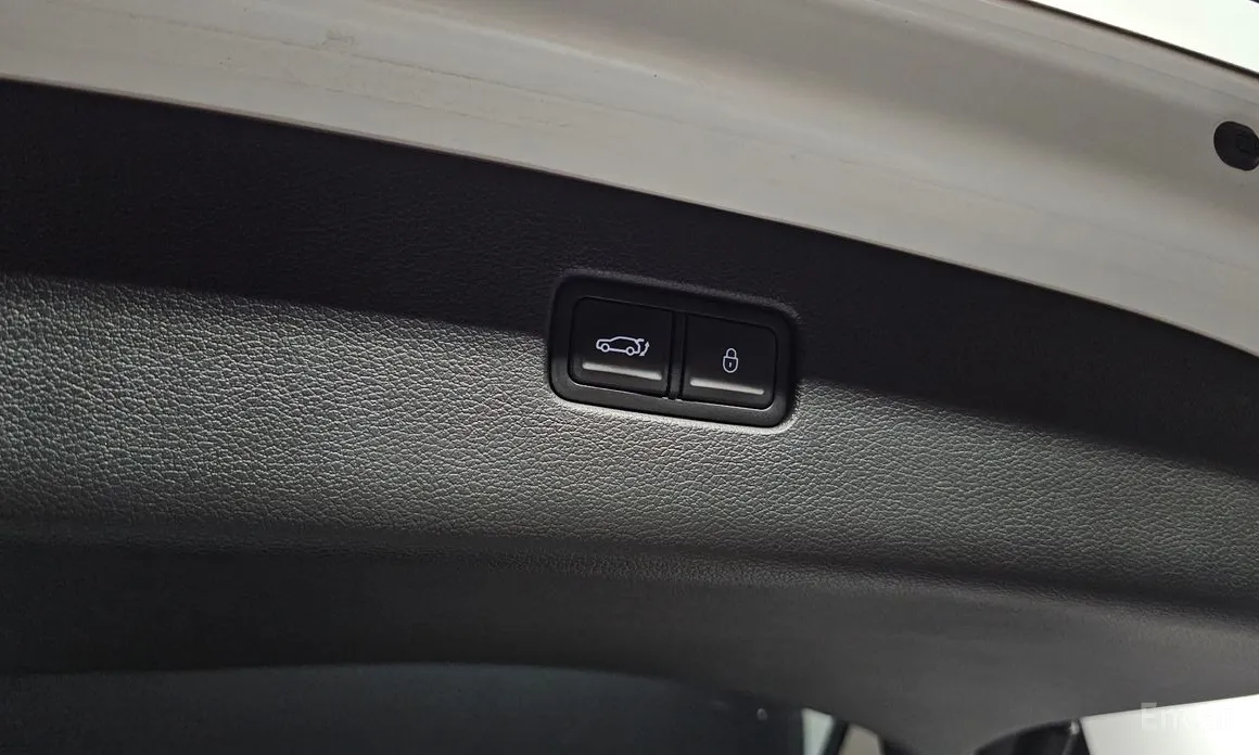 Фото 20 - Genesis GV80