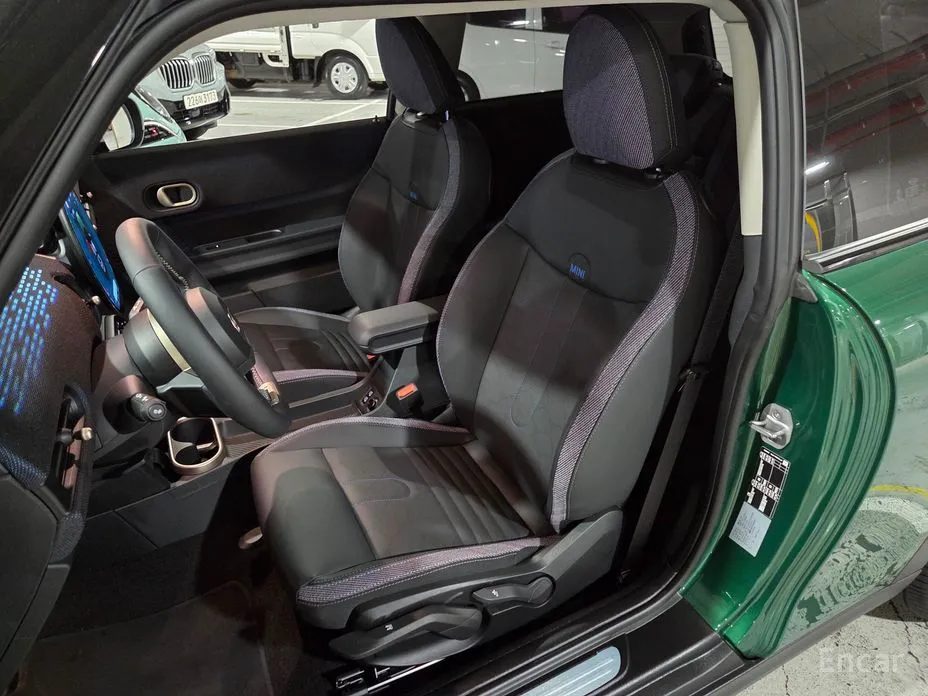 Фото 10 - Mini Cooper