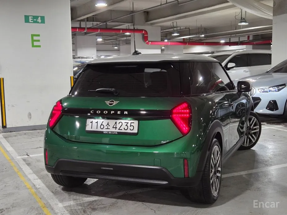 Фото 4 - Mini Cooper